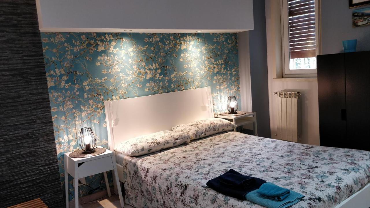 Suite Time Van Gogh Катанія Екстер'єр фото